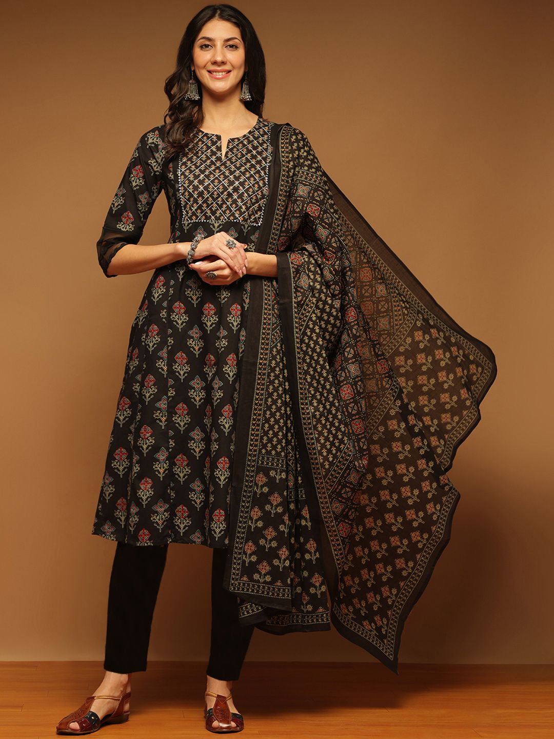 Anouk Floral Printed Notch Neck Pure Cotton A-Line Kurta With Trousers & Dupatta