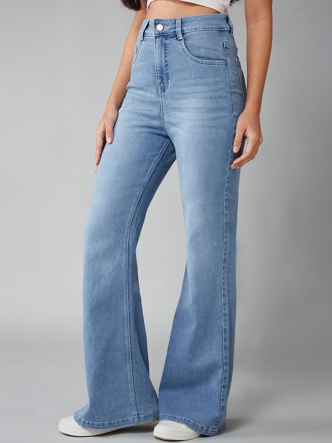 DOLCE CRUDO Women Bootcut High-Rise Heavy Fade Stretchable Jeans