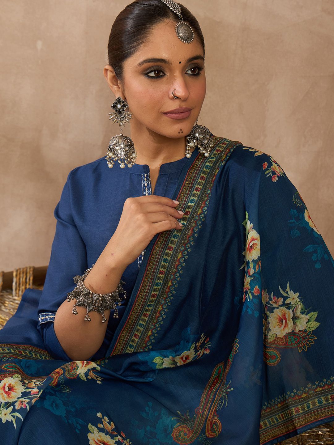 Indo Era Floral Embroidered Mandarin Collar Kurta With Trousers & Dupatta