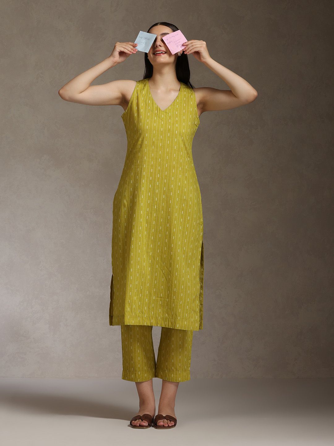 Khushal K Women Geometric Printed Cotton Kurta with Trousers