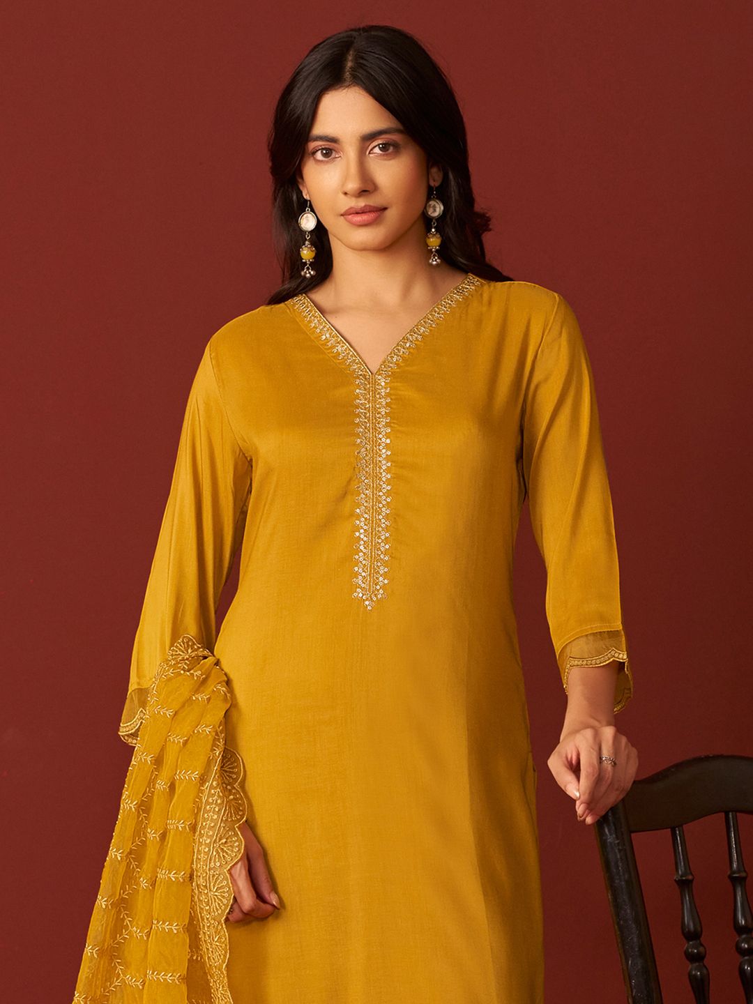 Indo Era Women Ethnic Motifs Embroidered Regular Sequinned Kurta & Trousers With Dupatta