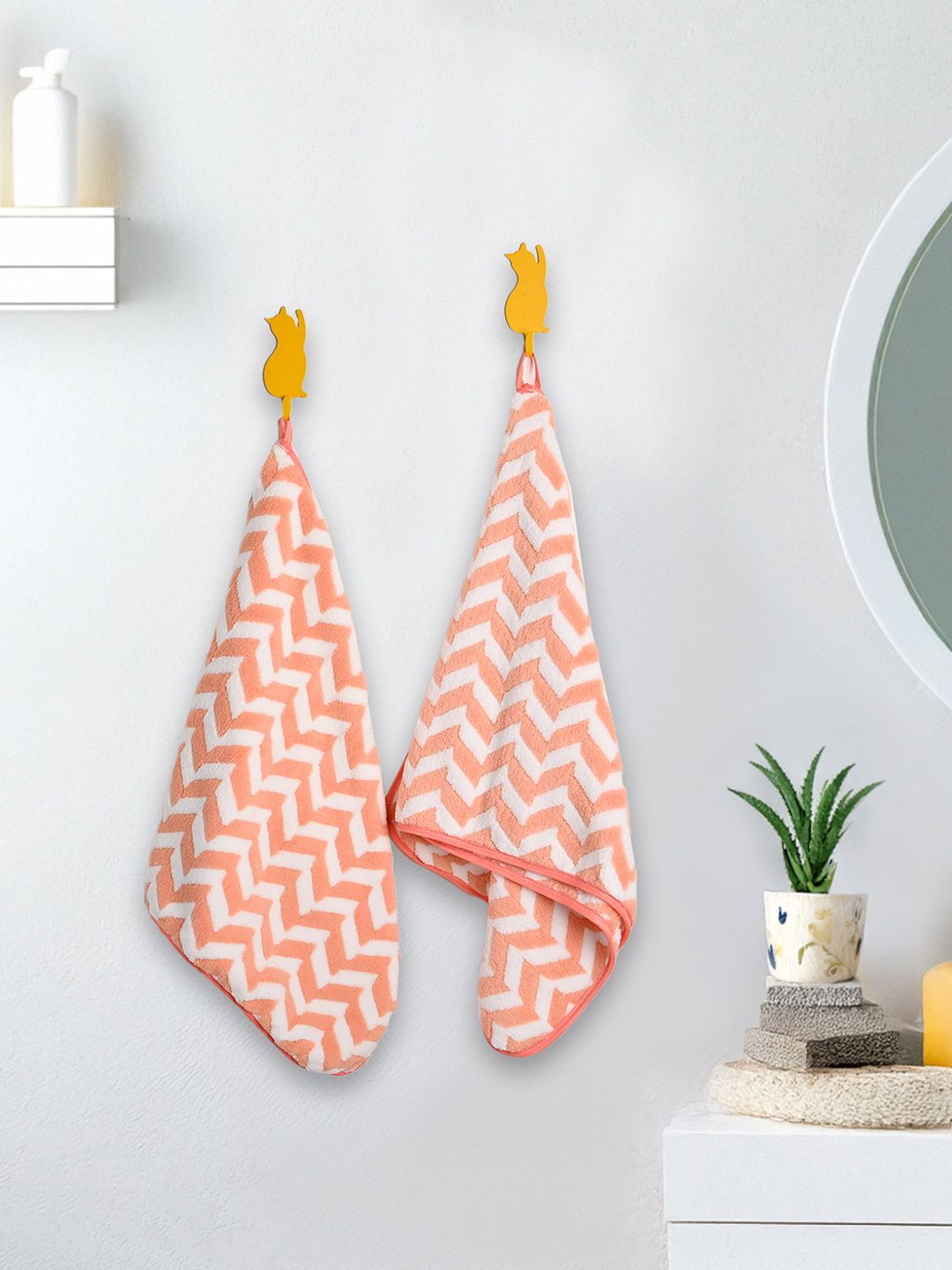 MARKET99 2 Pcs Pink & White Zig Zag Hand Towels-image-24