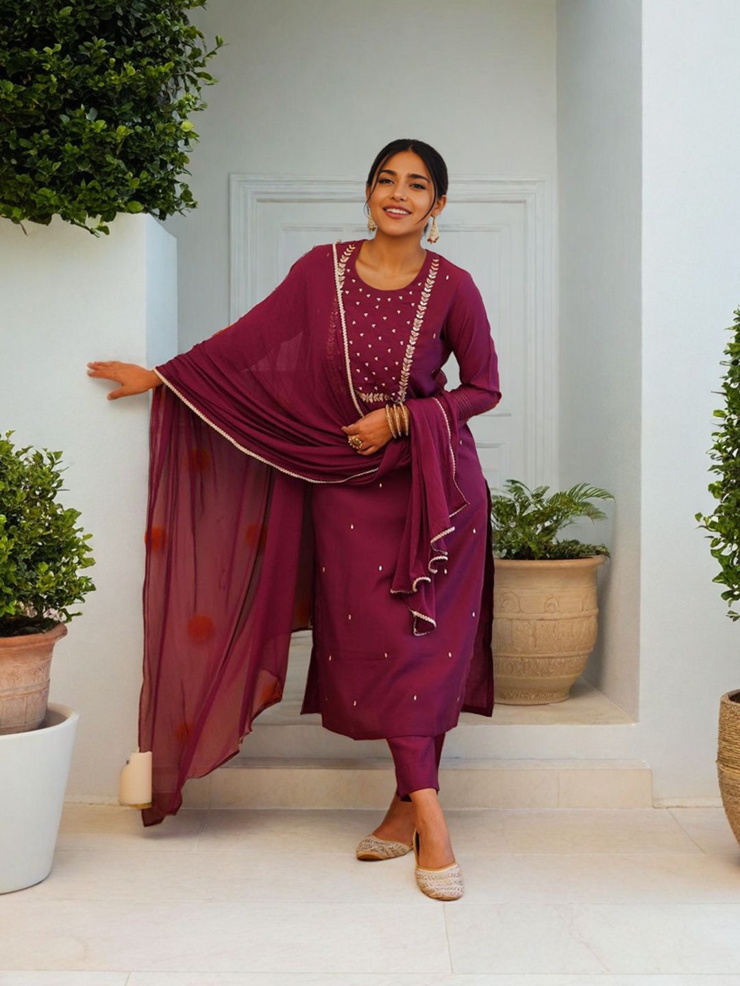 SZN Women Maroon Viscose Rayon Kurta Sets