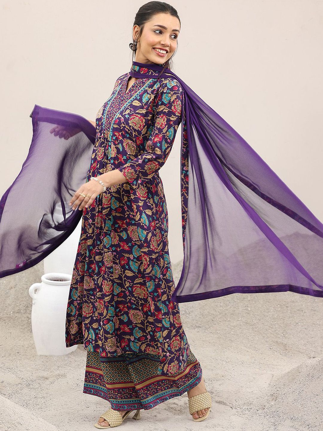 Libas Women Floral Printed Kurta with Palazzo & Dupatta