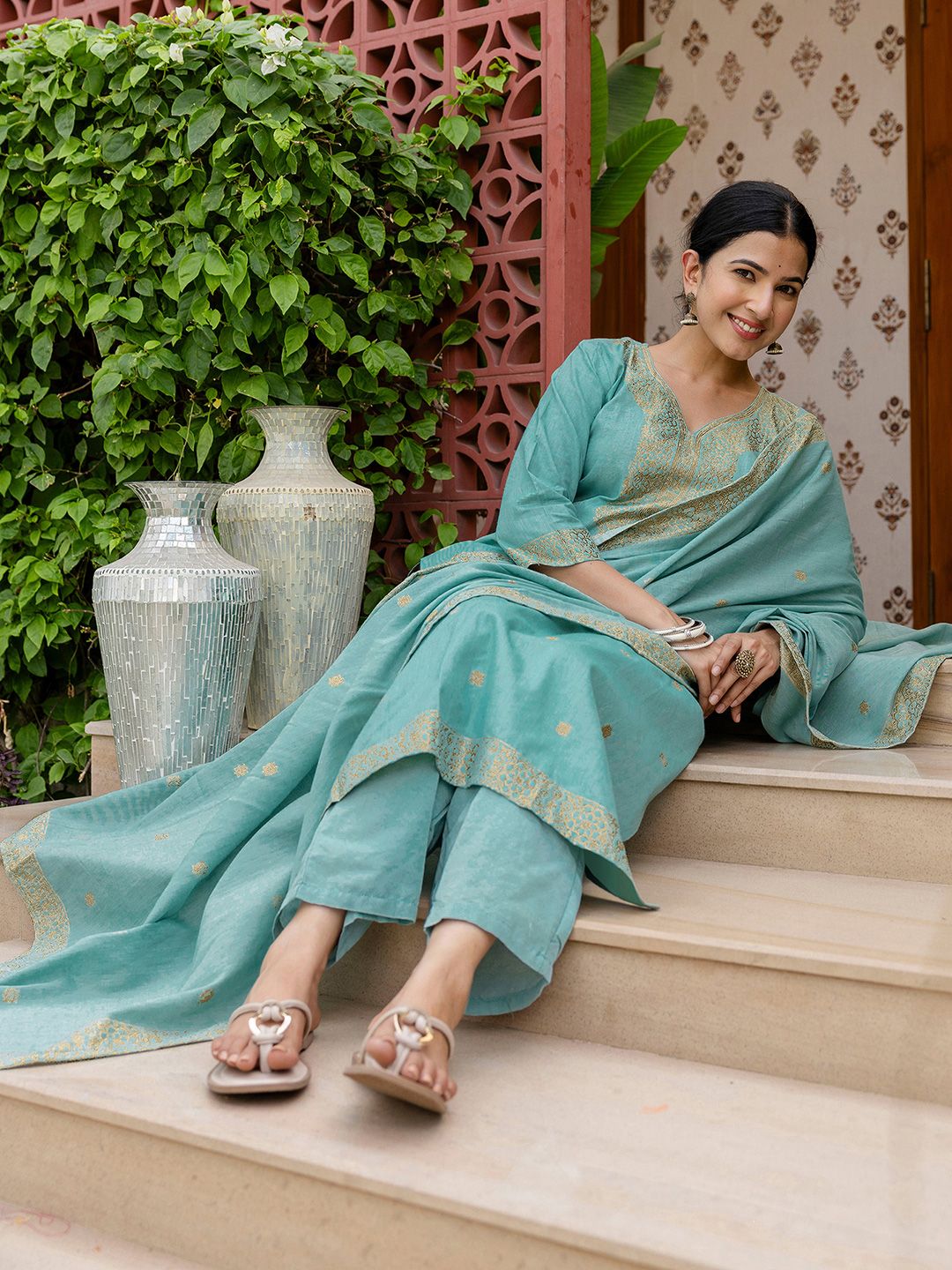 SANISA Floral Printed V-Neck Straight Kurta With Trousers & Dupatta