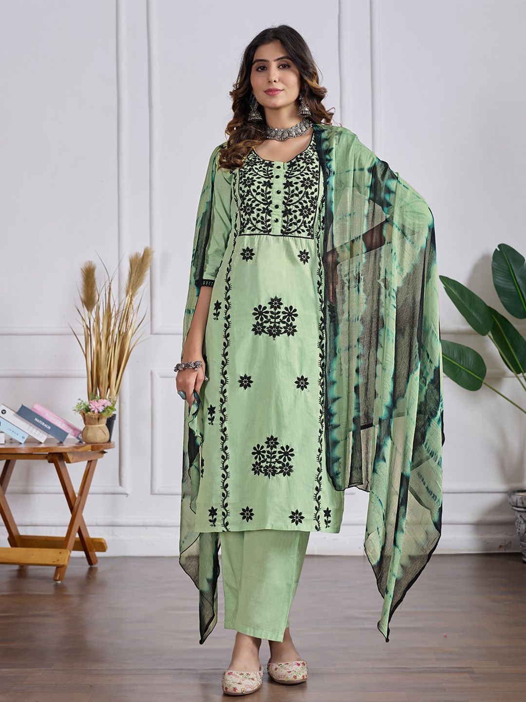 DRUPH & CO Women Floral Embroidered Cotton Kurta with Trousers & Dupatta