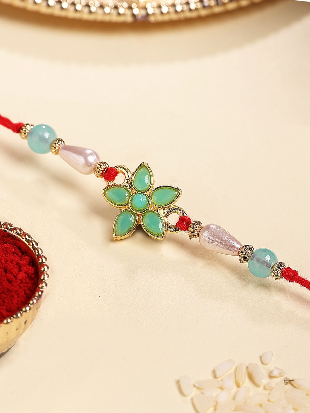 KARATCART Gold Plated Floral Kundan Bhiaya Thread Rakhi With Roli Chawal-picture-21