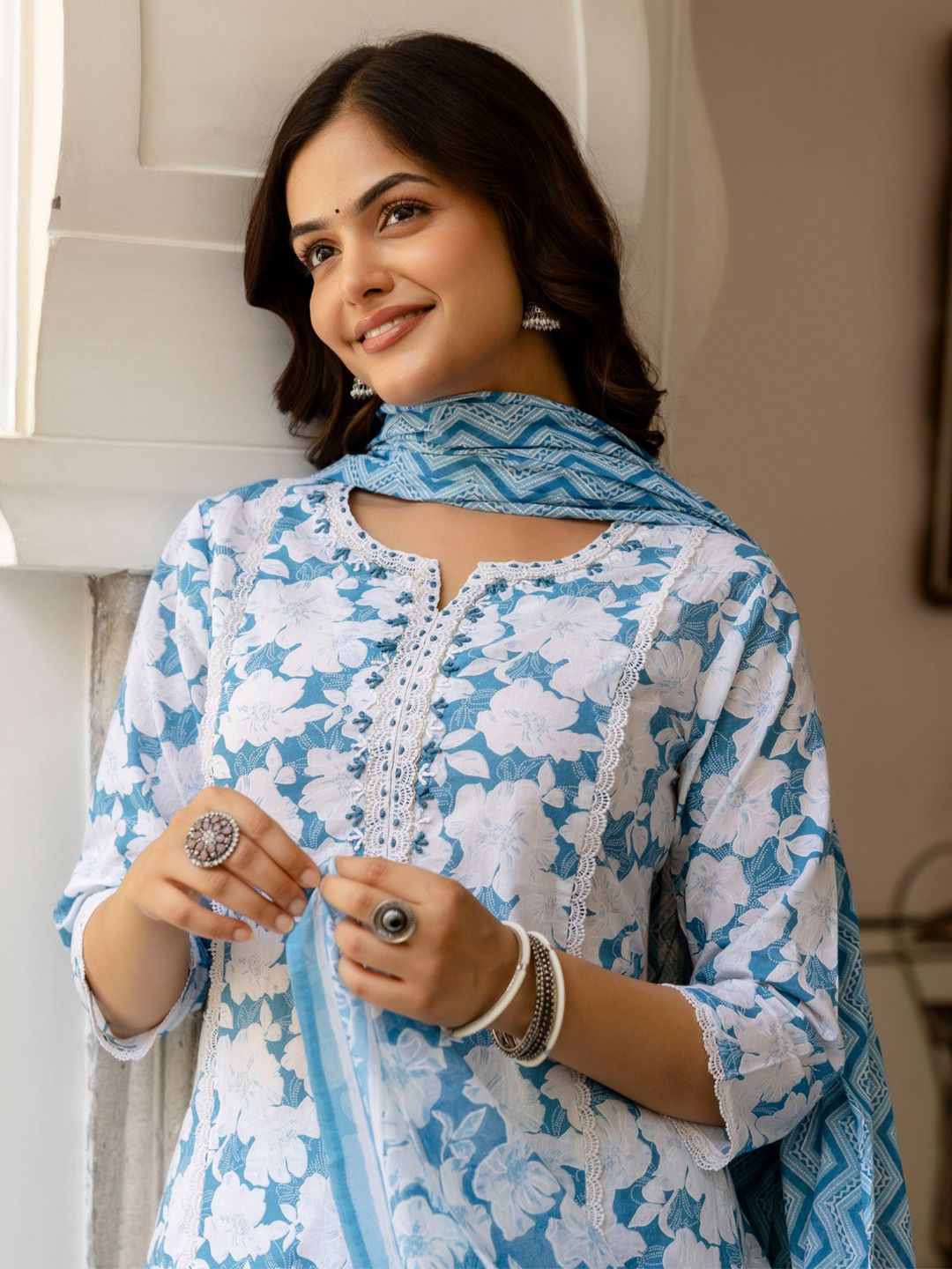 Anouk Floral Printed Notch Neck Regular Pure Cotton Kurta With Trousers & With Dupatta