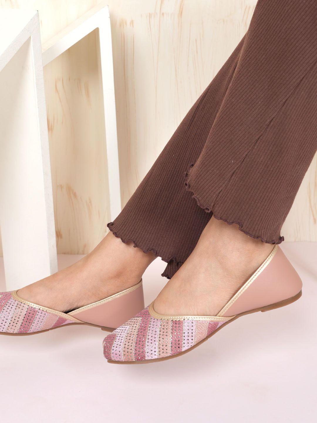 Anouk Women Embellished Mojaris Flats-picture-30