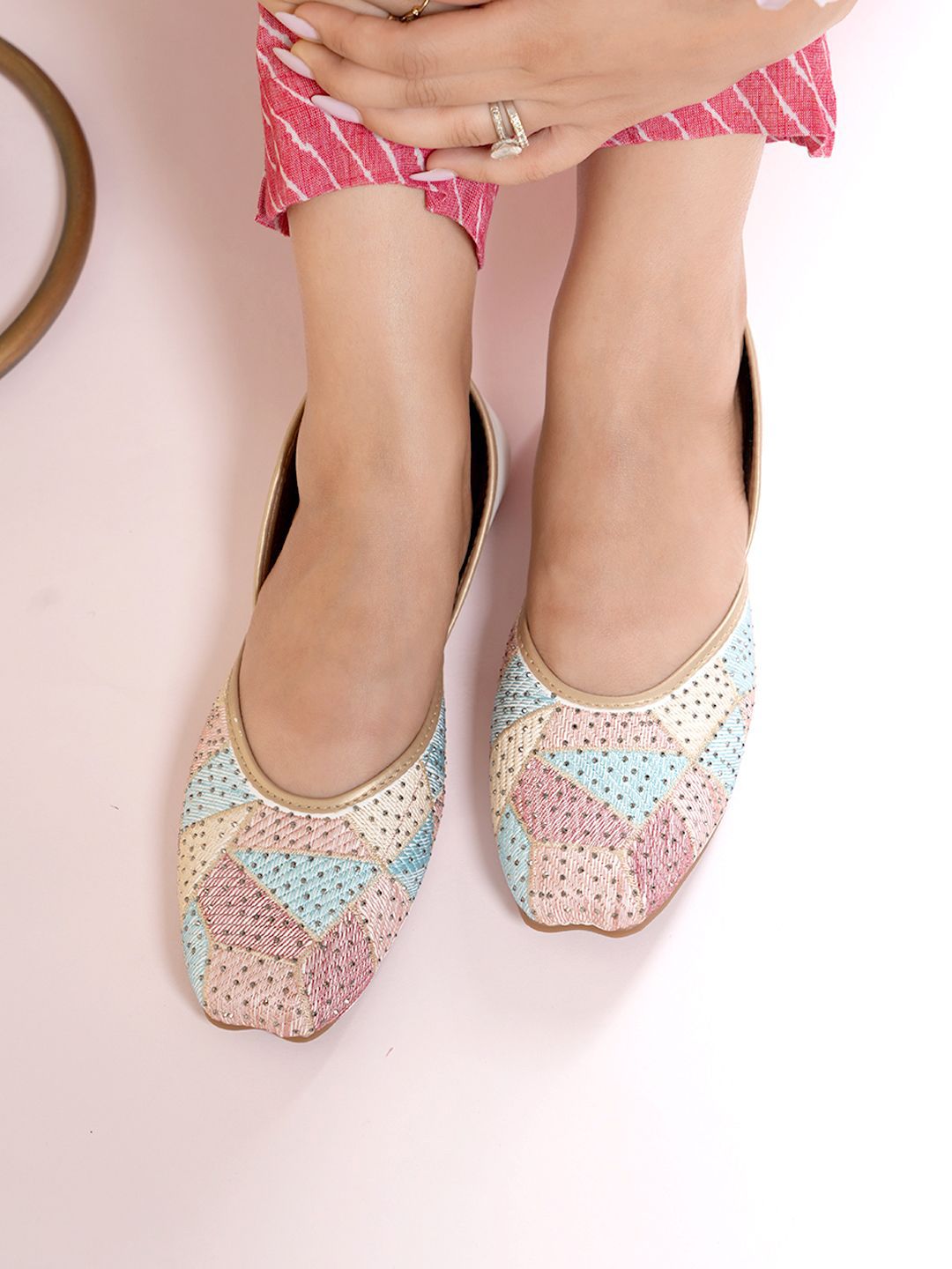 Anouk Women Embellished Mojaris Flats-picture-32