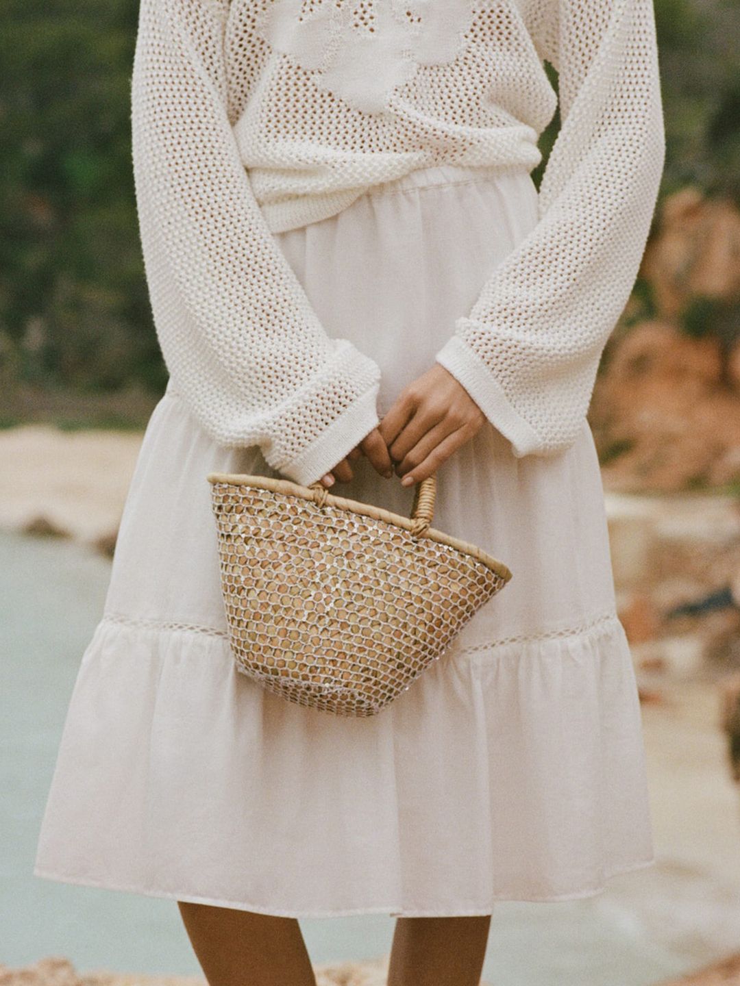 MANGO Basket Weave Textured Bucket Bag-picture-14