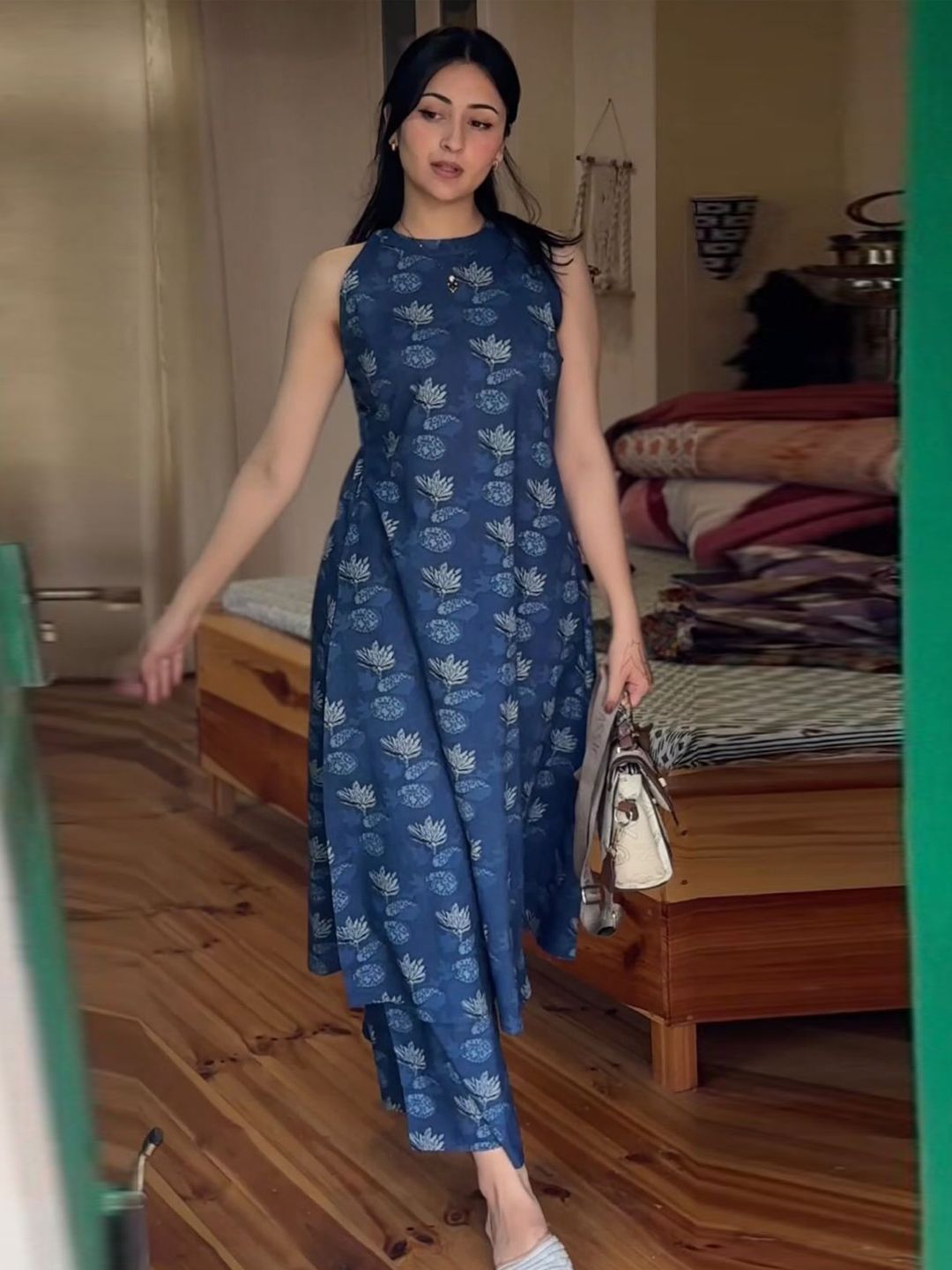 GoSriKi Floral Printed Round Neck A-Line Kurta With Palazzos