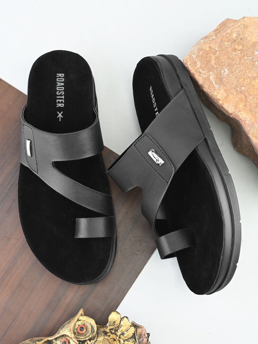 The Roadster Lifestyle Co Men One Toe Comfort Sandals-image-31