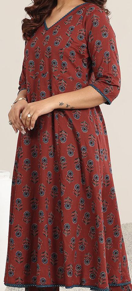 Libas Floral Printed Kurta With Trousers & Dupatta
