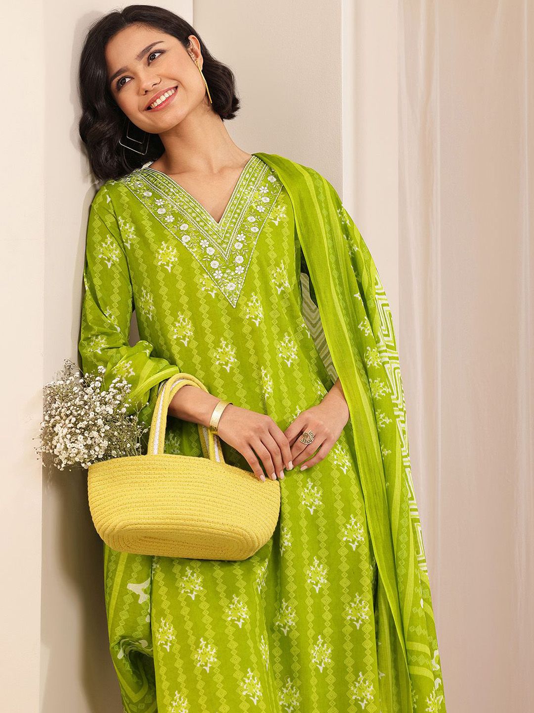 Libas Floral Printed Thread Work Straight Kurta With Trousers & Dupatta