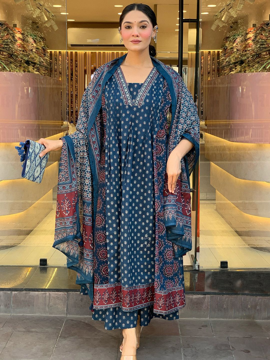 DIVASTRI Women Printed Regular Kurta with Palazzos & With Dupatta