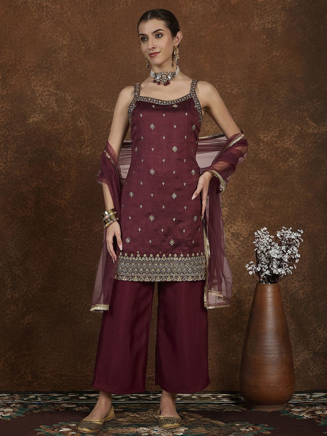 AVANSHEE Women Floral Embroidered Kurta with Palazzos & With Dupatta