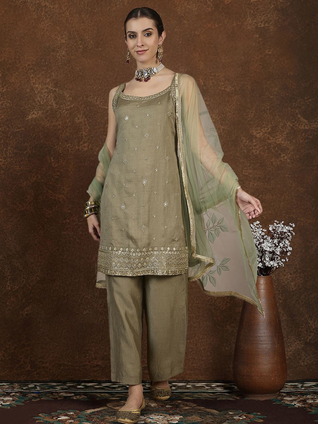 AVANSHEE Women Ethnic Motifs Embroidered Kurta with Palazzo & Dupatta