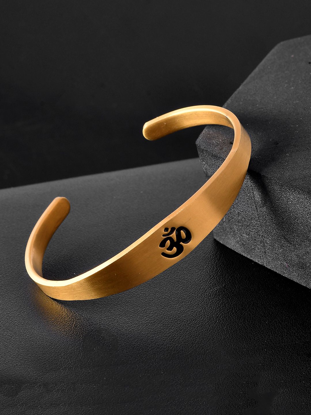 Voylla Men Signature Swarna Om Shakti Kada Bracelet-picture-12