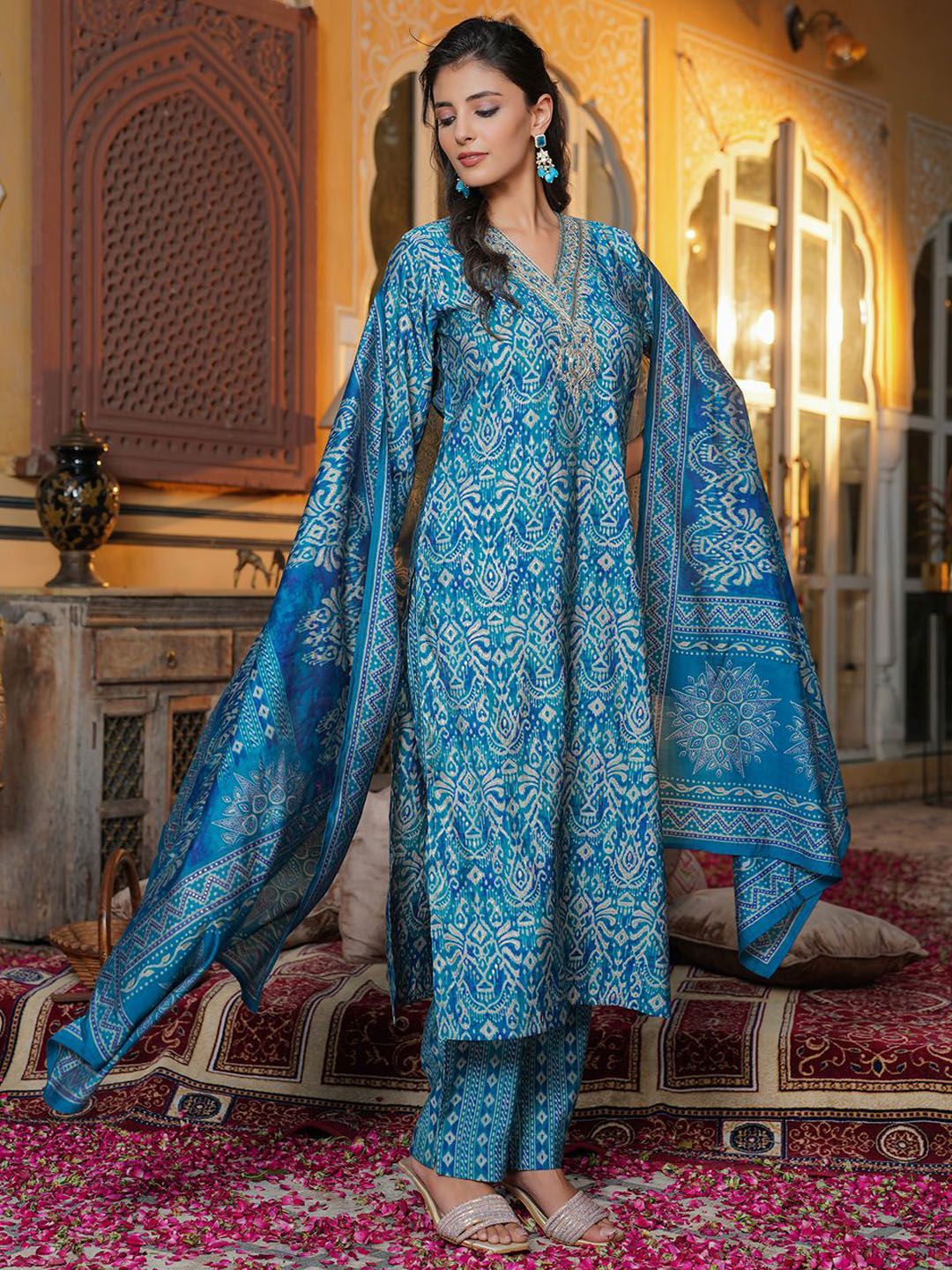 Women Ethnic Motifs Printed Zari Panelled Flared Kurta With Trouser & Dupatta