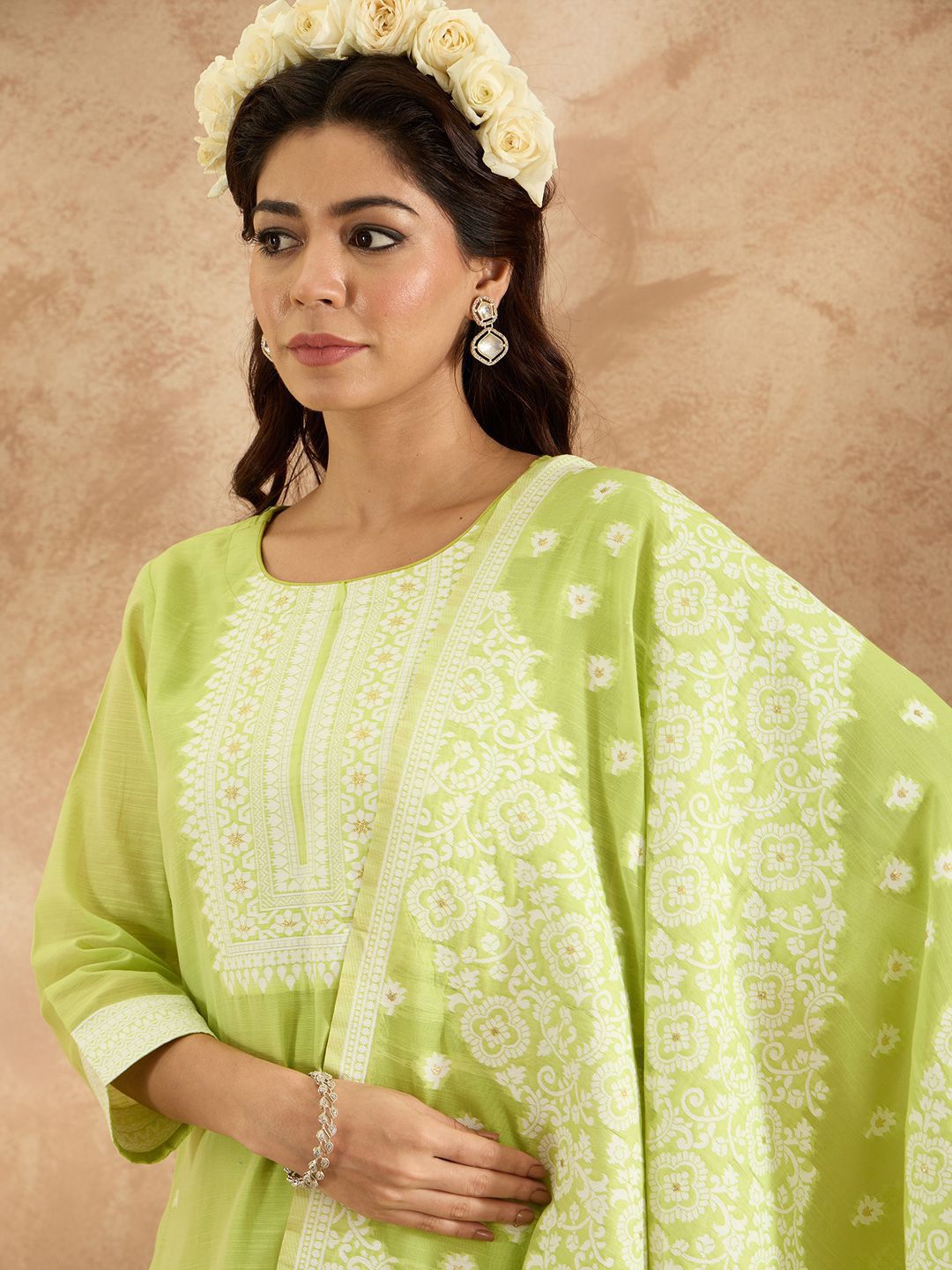 Anouk Women Woven Design Kurta with Trousers & Dupatta