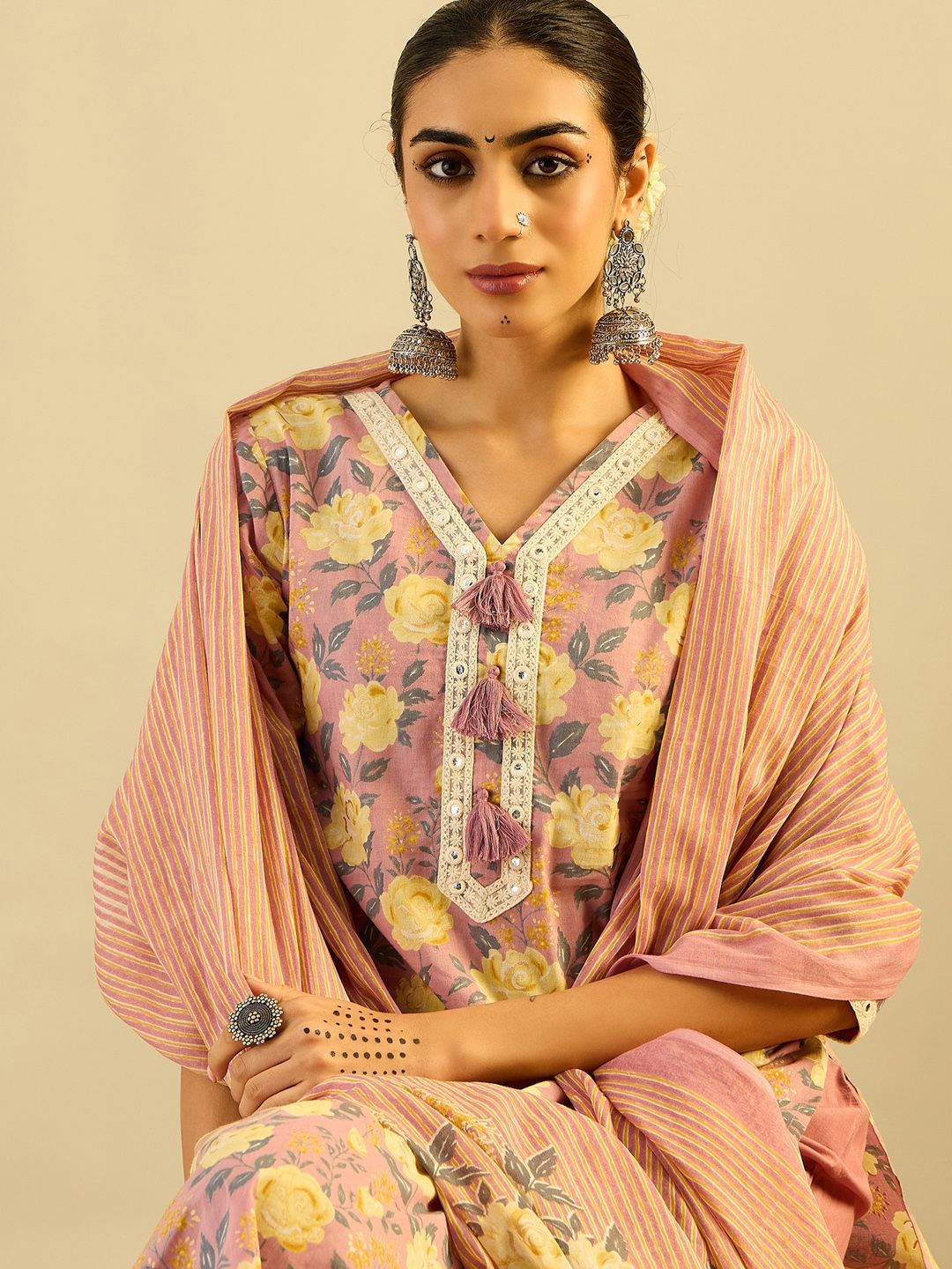 Anouk Floral Printed V-Neck Thread Work Pure Cotton Kurta With Trousers & Dupatta