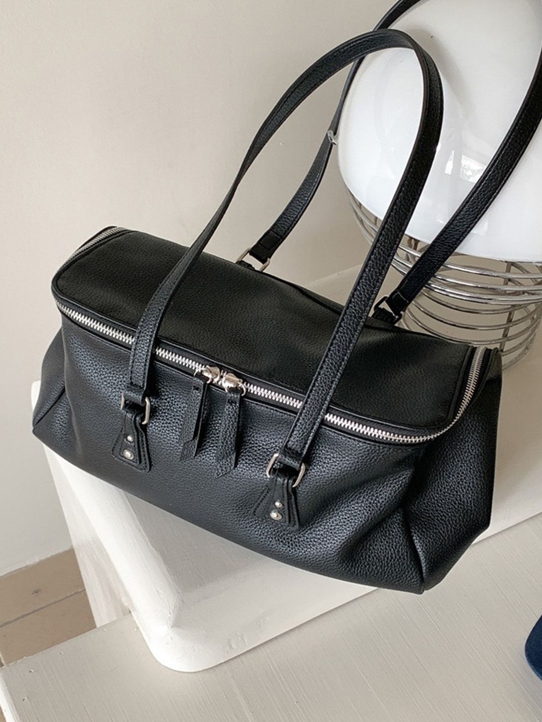 CORSICA Oversized Structured Shoulder Bag-picture-42