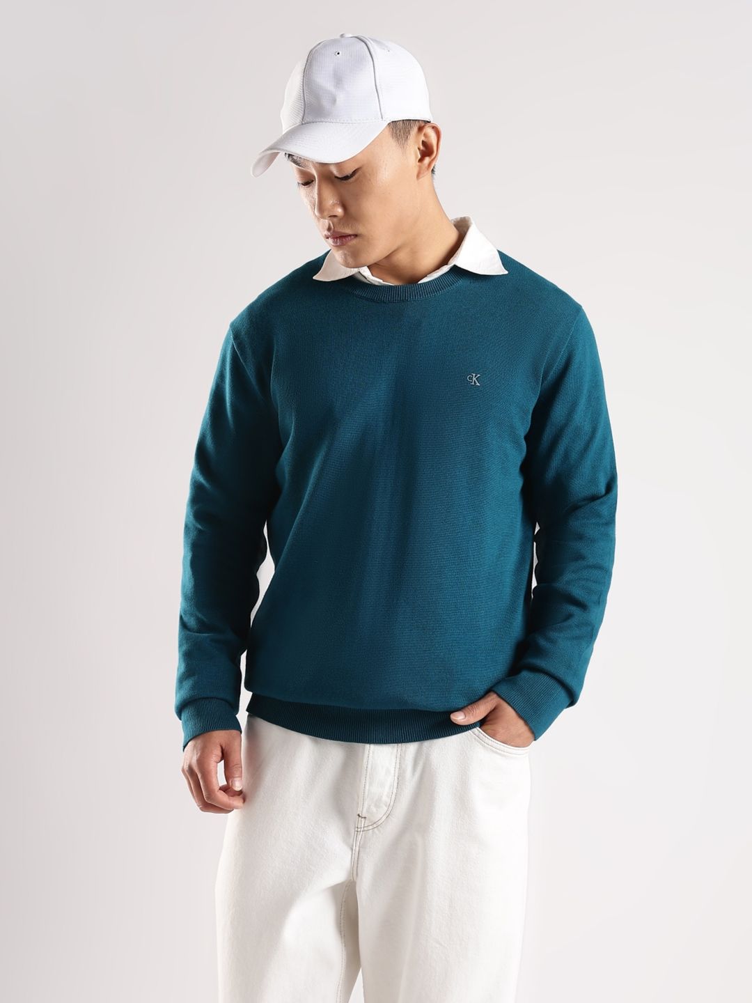 Calvin Klein Jeans Men Cotton Round Neck Pullover-picture-44