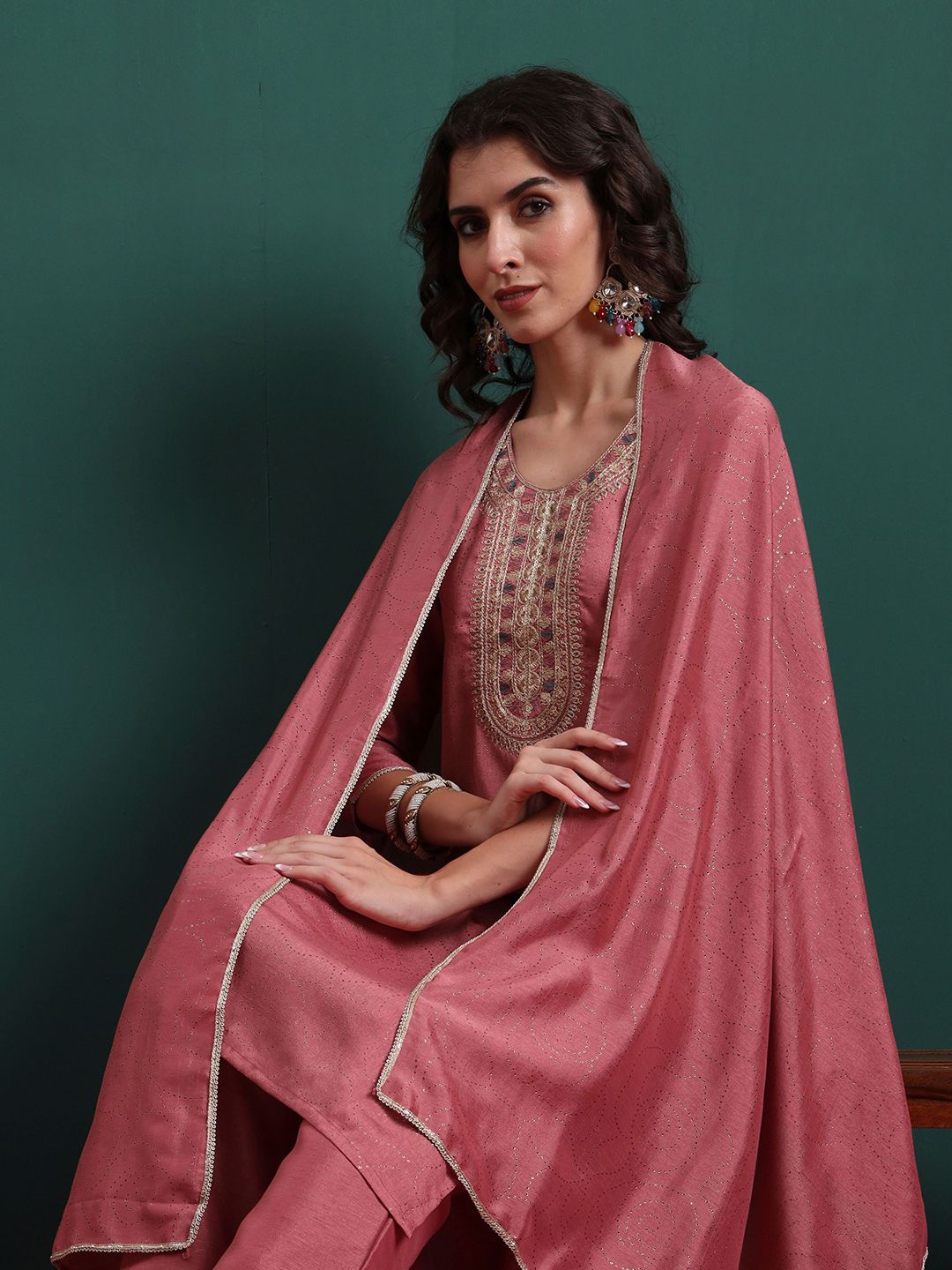 Royal Export Floral Embroidered Round Neck Thread Work Kurta With Trousers & Dupatta