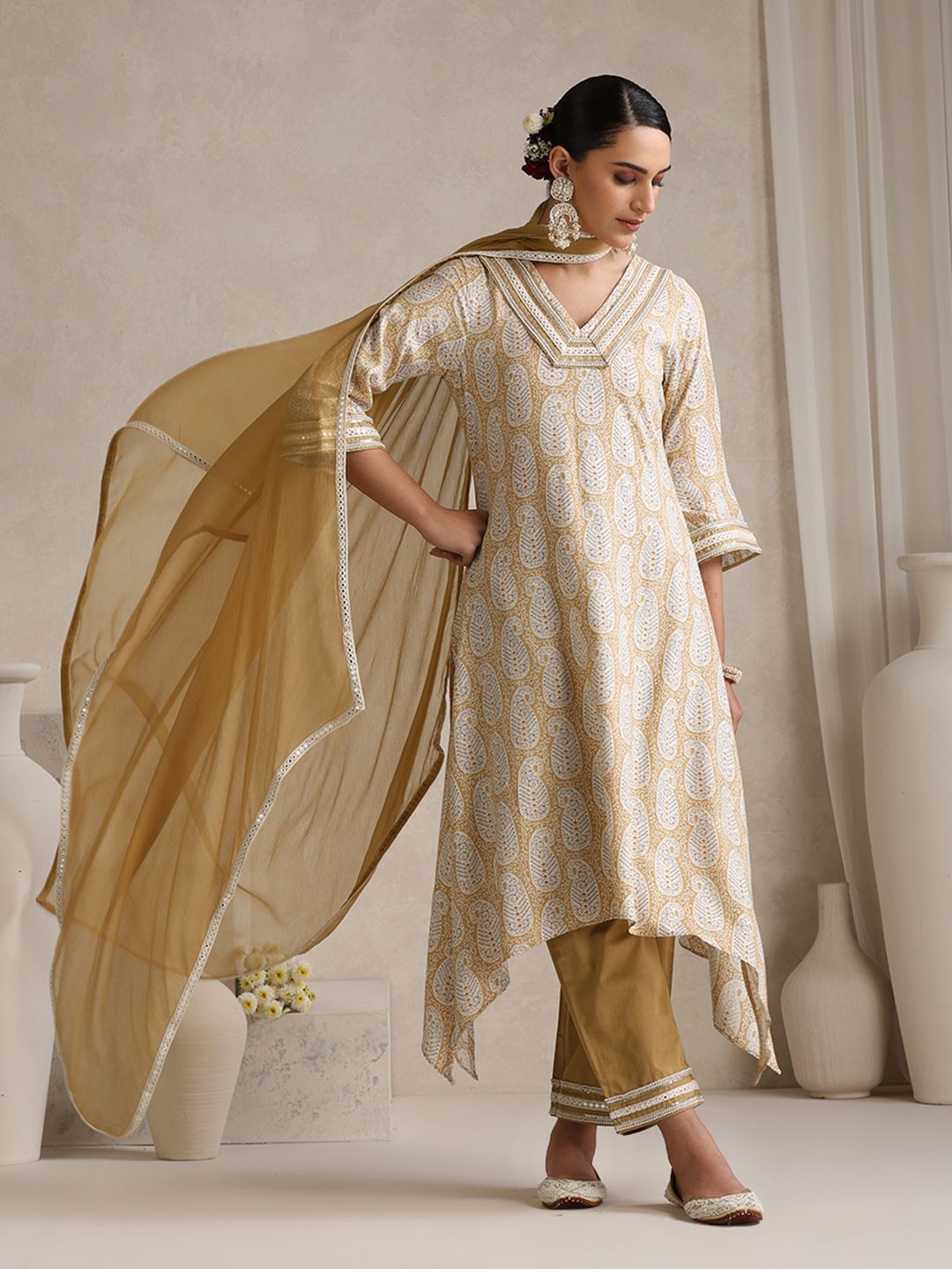 Khushal K Ethnic Motifs Embroidered Mirror Work A-Line Kurta With Palazzos & Dupatta