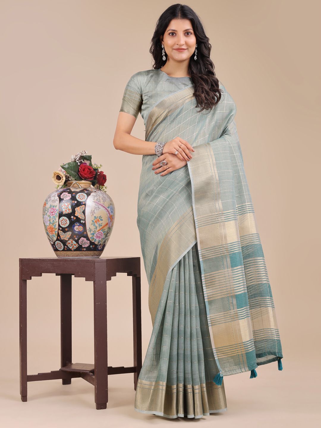 Astita Checked Zari Organza Saree-picture-22