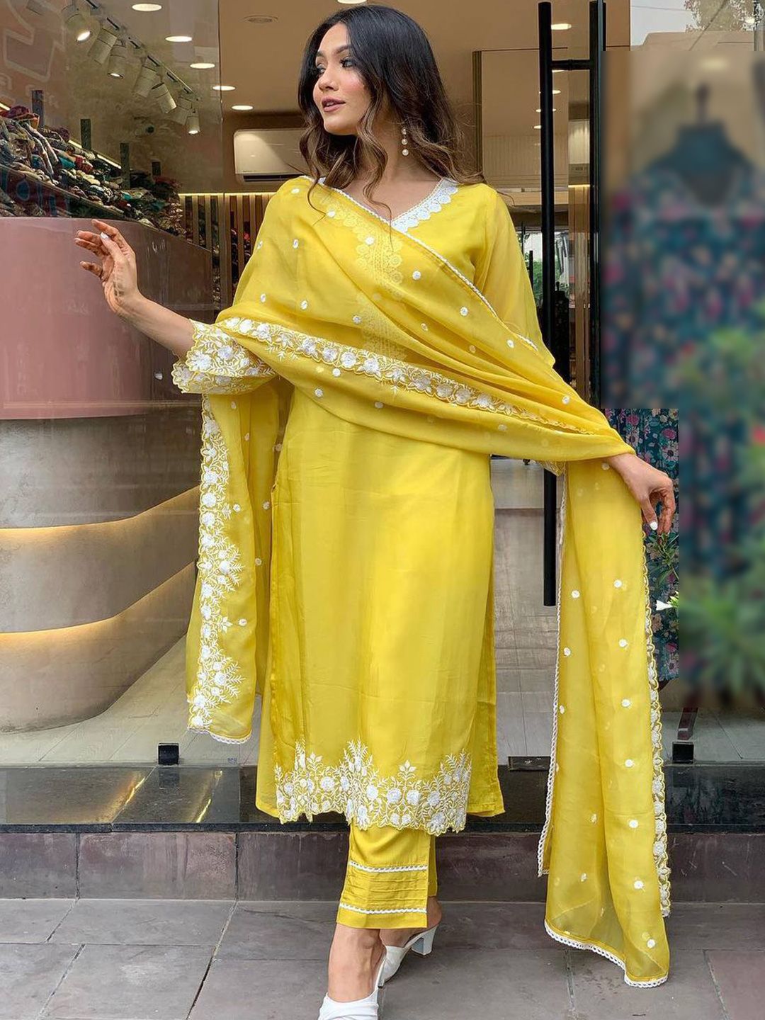 Growdamy Women Solid Embroidered Kurta with Trousers & Dupatta