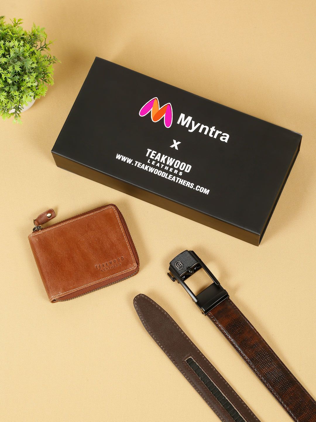 Teakwood Leathers Set Of 2 Men Textured Leather Belt & Wallet Gift Set-picture-58