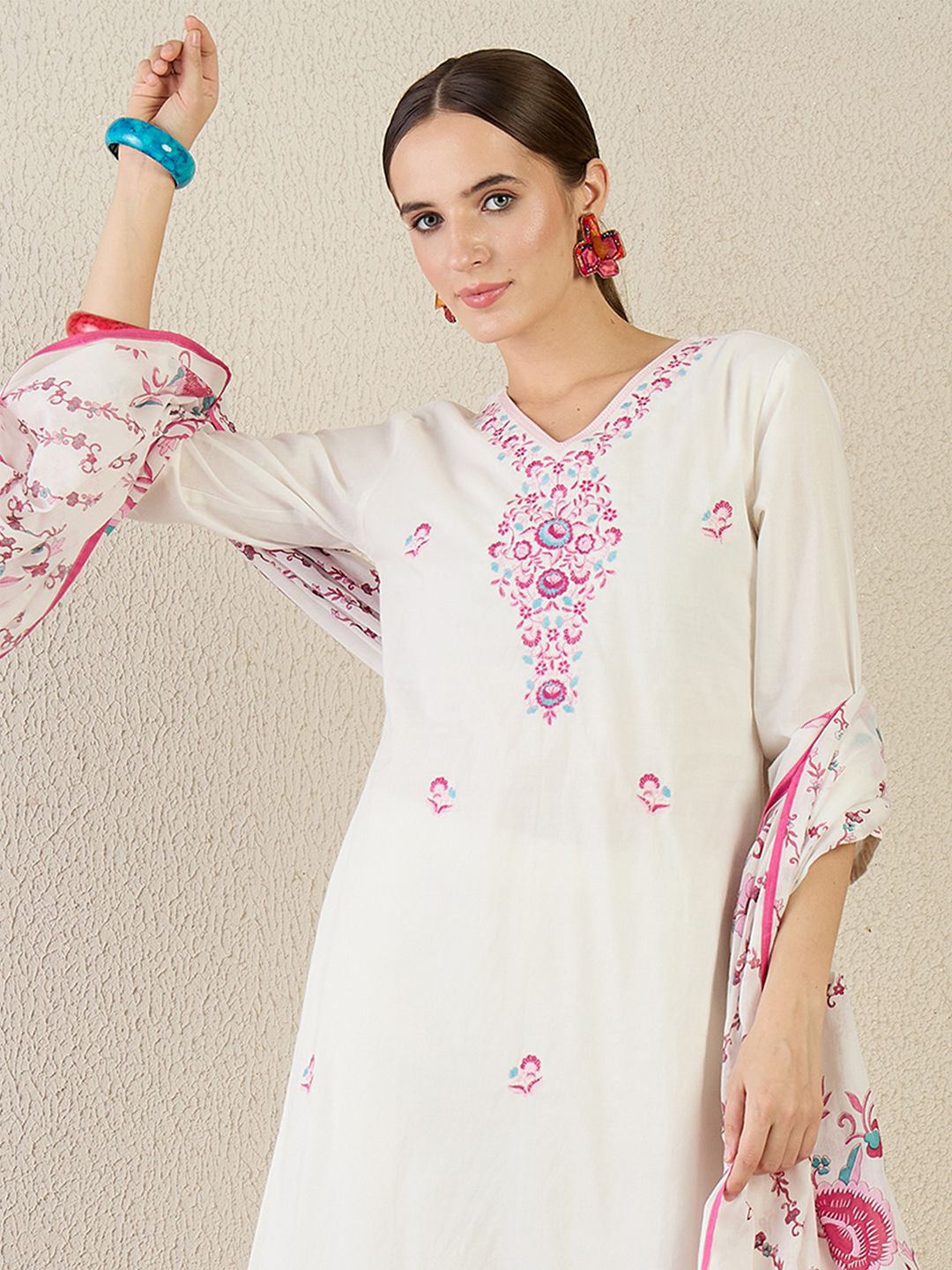 Indo Era Women Floral Embroidered Regular Pure Cotton Kurta with Trousers & Dupatta