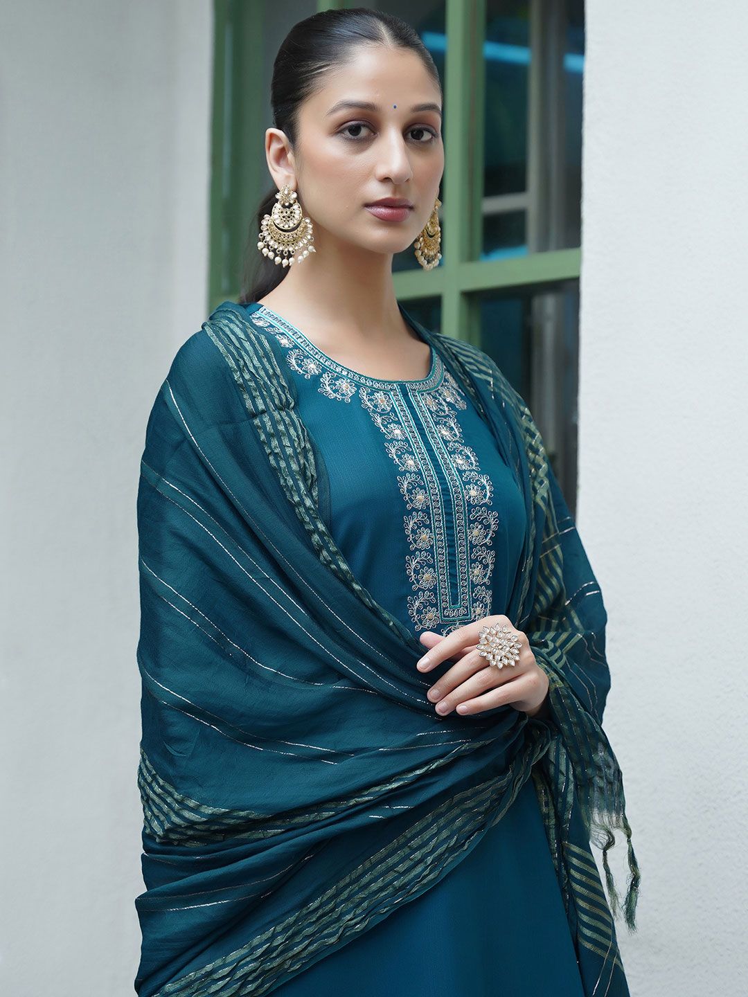 SANISA Women Ethnic Motifs Embroidered Regular Sequinned Kurta with Trousers & Dupatta