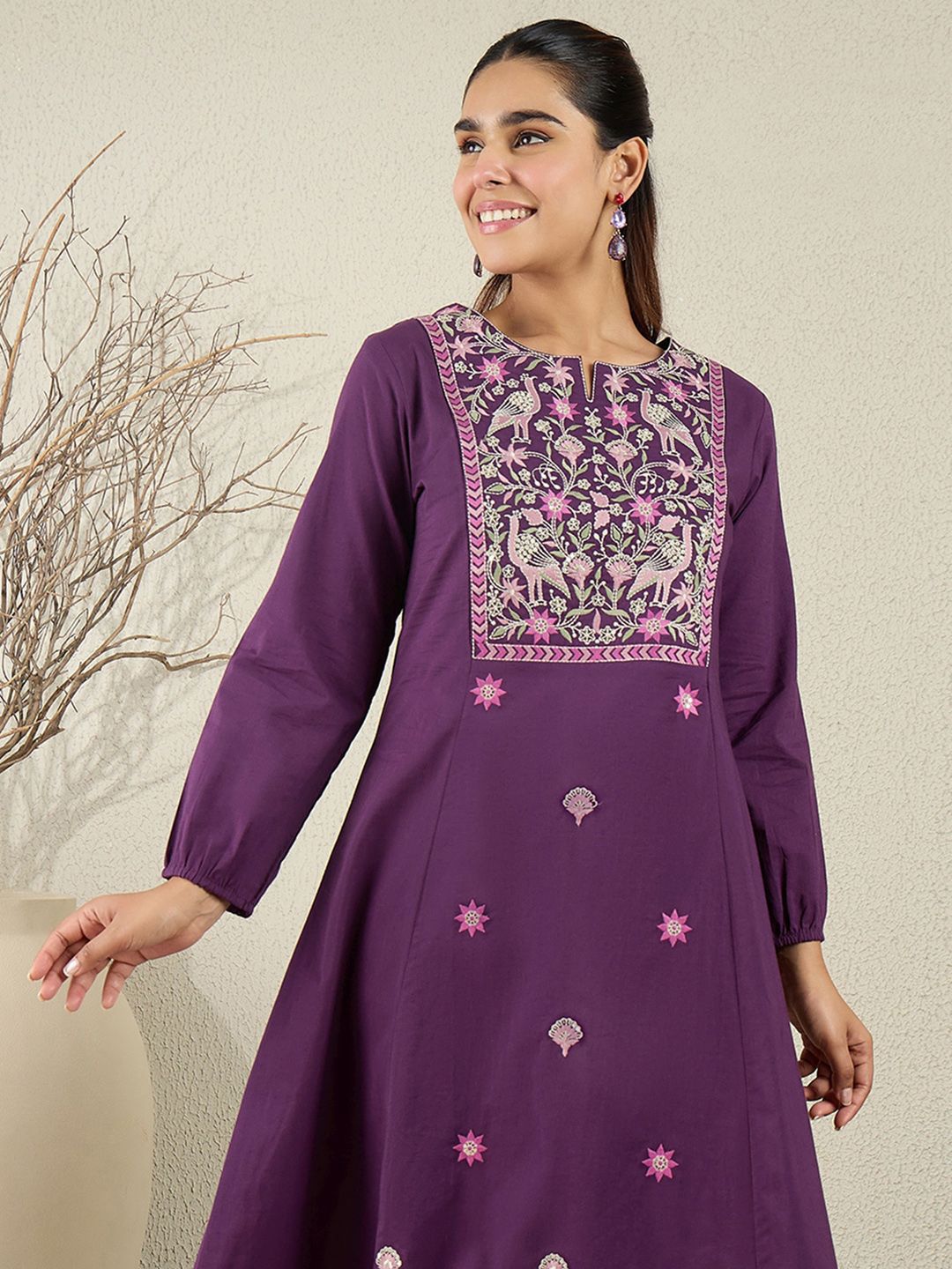 Indo Era Floral Embroidered Sequinned Pure Cotton Kurta With Trousers