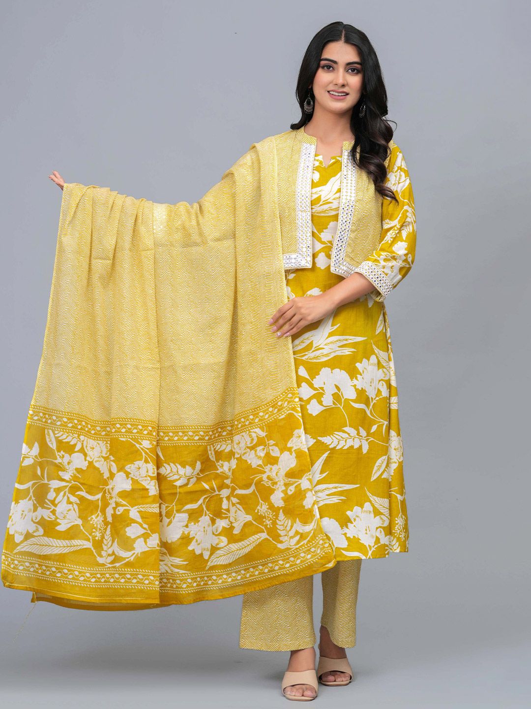 SQKURTI Women Yellow Viscose Rayon Kurta Sets