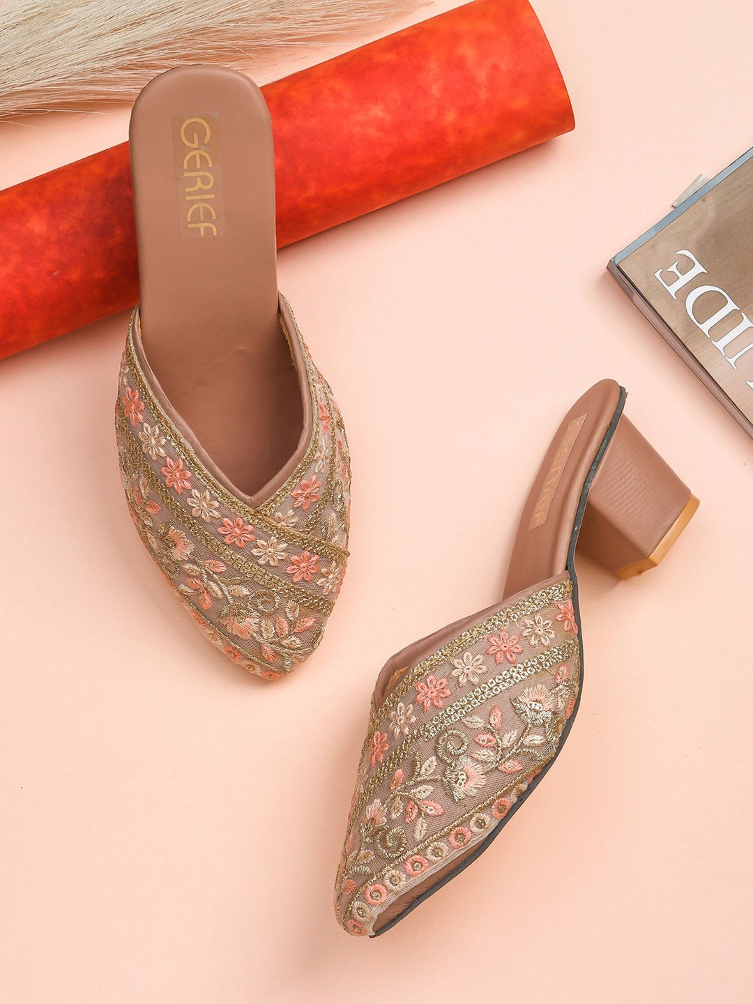 GERIEF Women Embellished Ethnic Block Sandals-picture-38