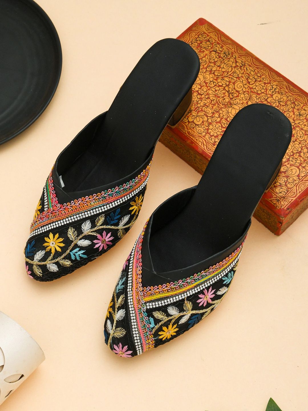 GERIEF Embellished Party Block Sandals-image-23