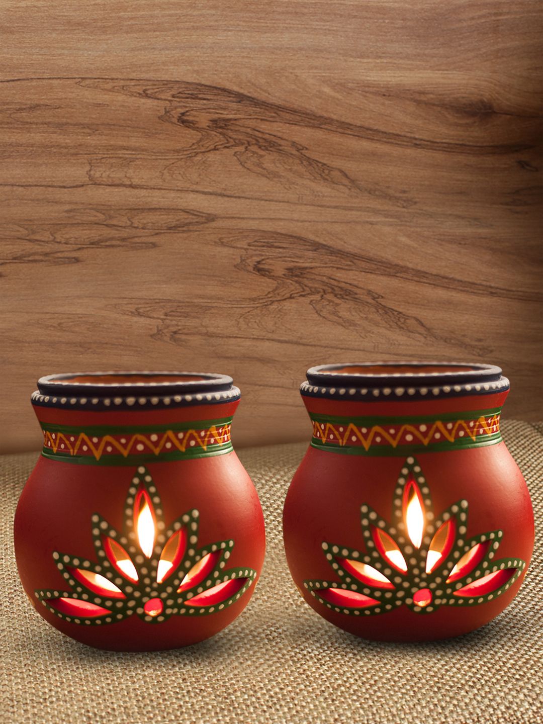 ExclusiveLane Set Of 2 Red & Brown Handpainted Aroma Diffuser & Tea Light Holder-picture-43