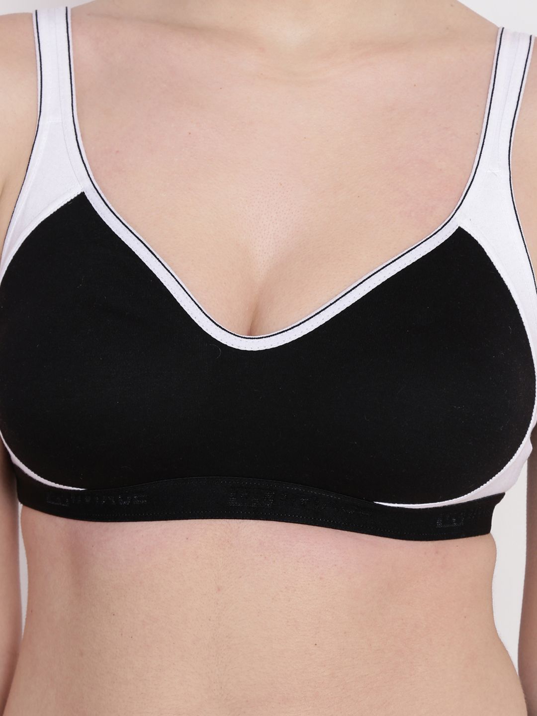 Buy ABELINO ABELINO Pack Of 3 Colourblocked Non-Wired Non Padded Sports Bra  COM5130 at Redfynd