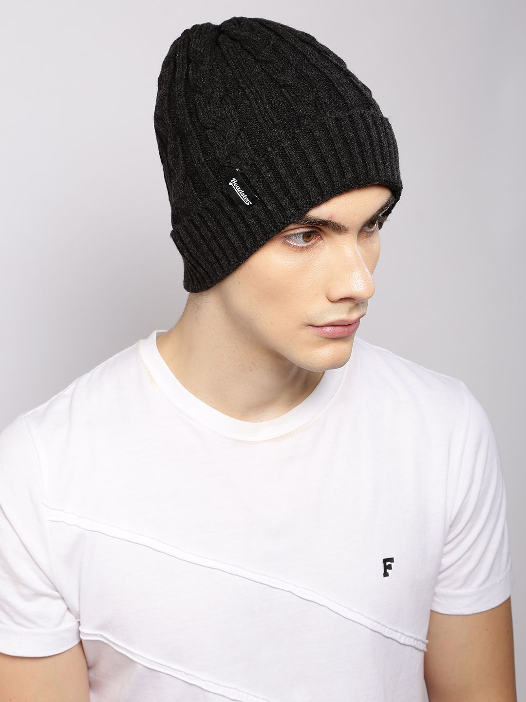 Roadster Unisex Grey Self Design Beanie-image-30
