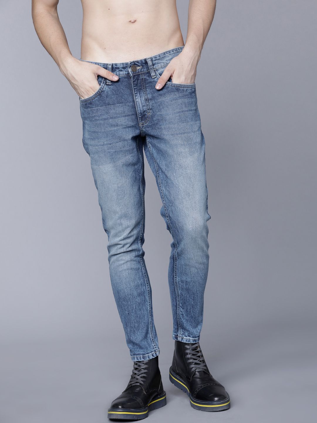 HIGHLANDER Men Blue Tapered Fit Mid-Rise Clean Look Stretchable Jeans-picture-37
