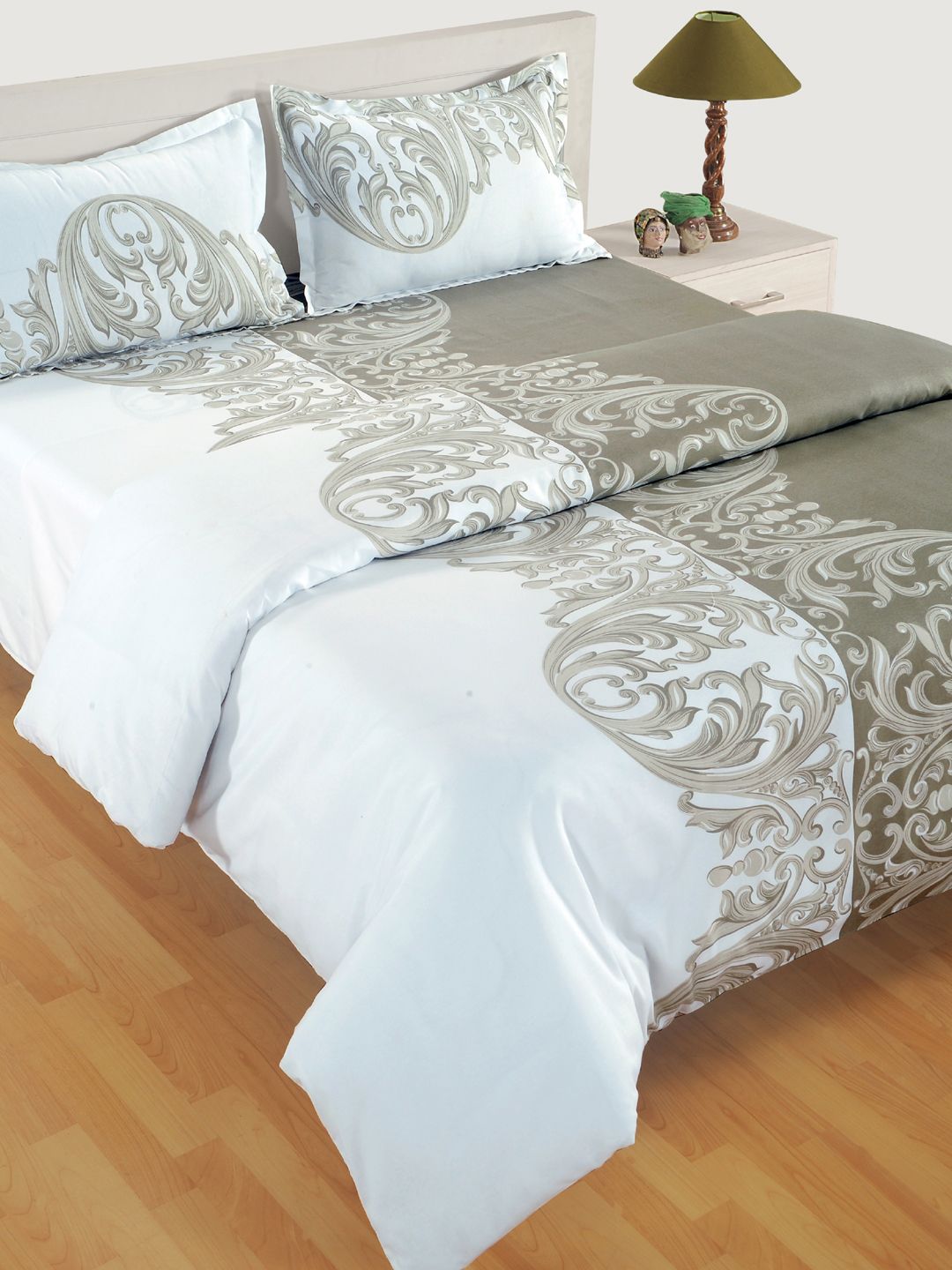 Swayam White & Grey 144 TC Printed Bedding Set-picture-16