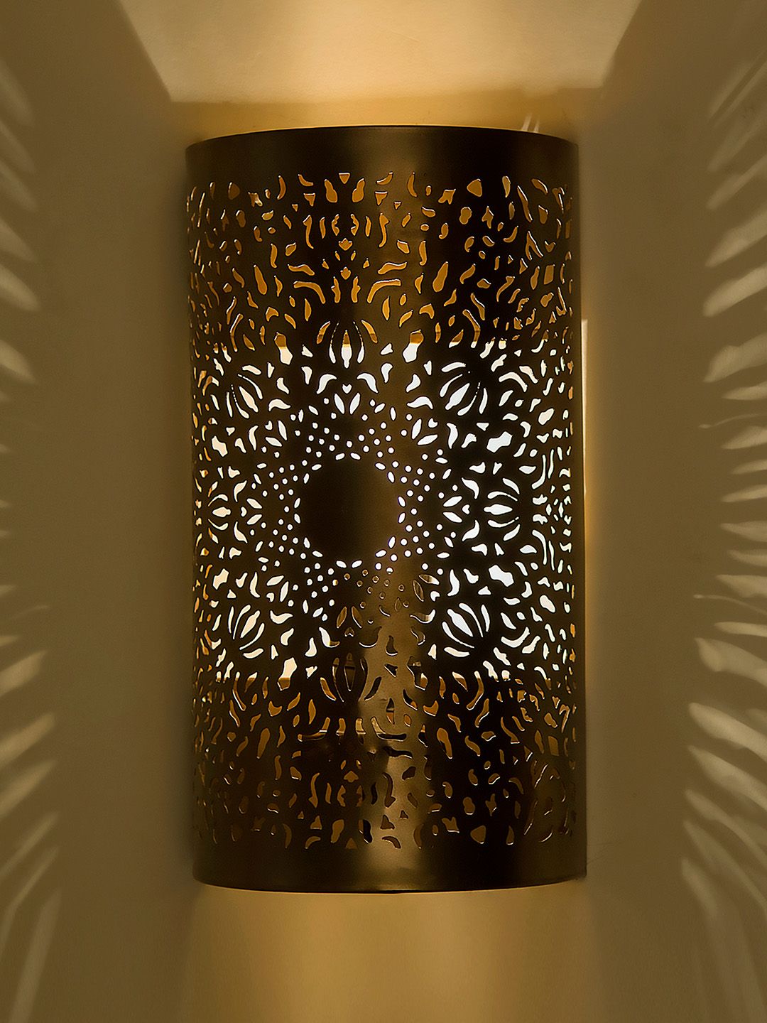 Homesake Gold-Toned Solid Moroccan Filgree Antique Brass Flush Mount Light-picture-27