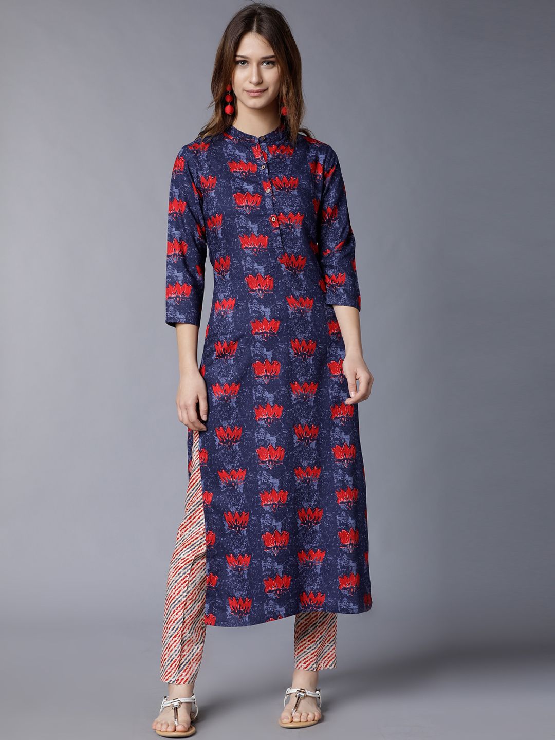 Vishudh Women Navy Blue & Red Printed Kurta with Trousers-picture-12