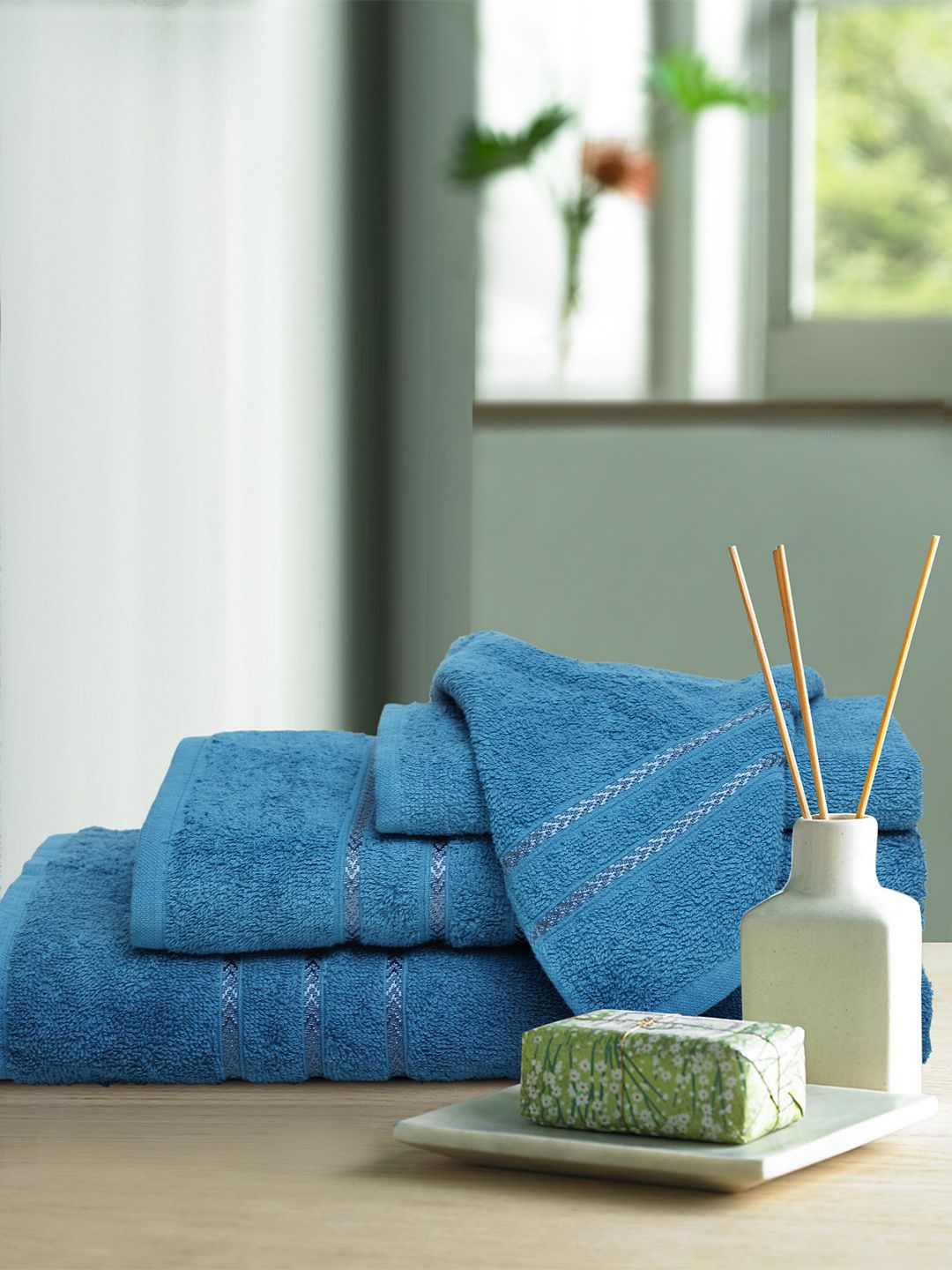 BOMBAY DYEING Blue Set of 4 350 GSM Solid Towels-image-25