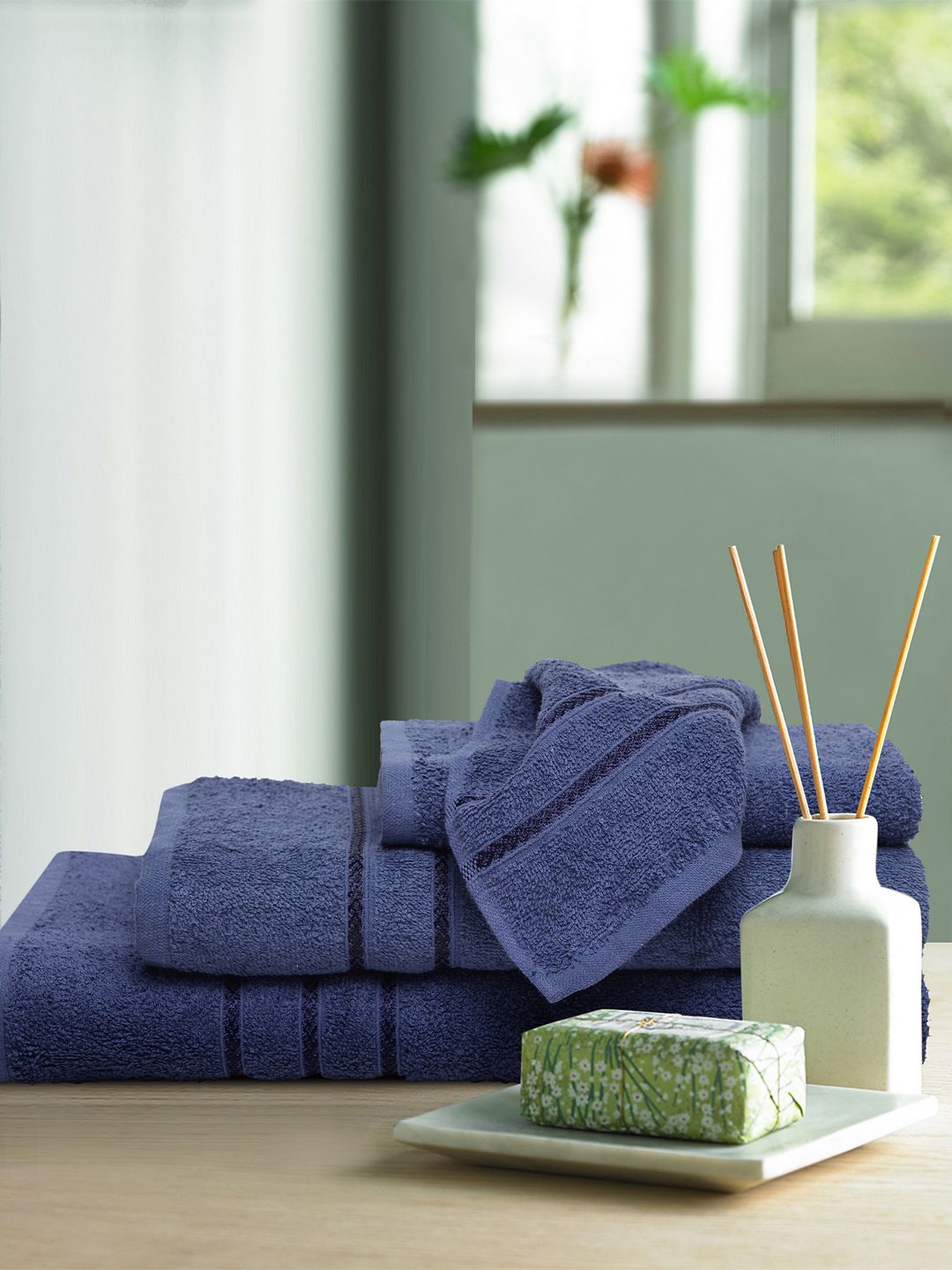 BOMBAY DYEING Navy Blue Set of 4 350 GSM Solid Towels-image-41