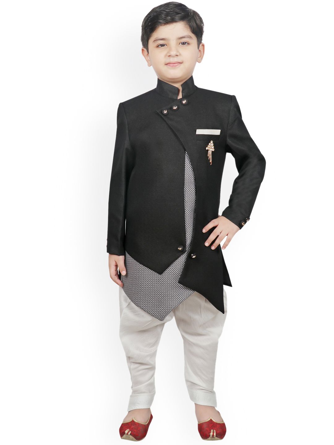 SG YUVRAJ Boys Black & White Solid Silk Sherwani-picture-28