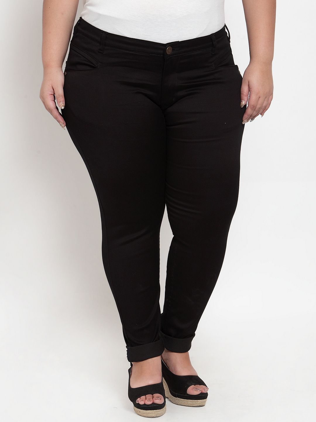 plusS Women Black Regular Fit Mid-Rise Clean Look Jeans-image-31